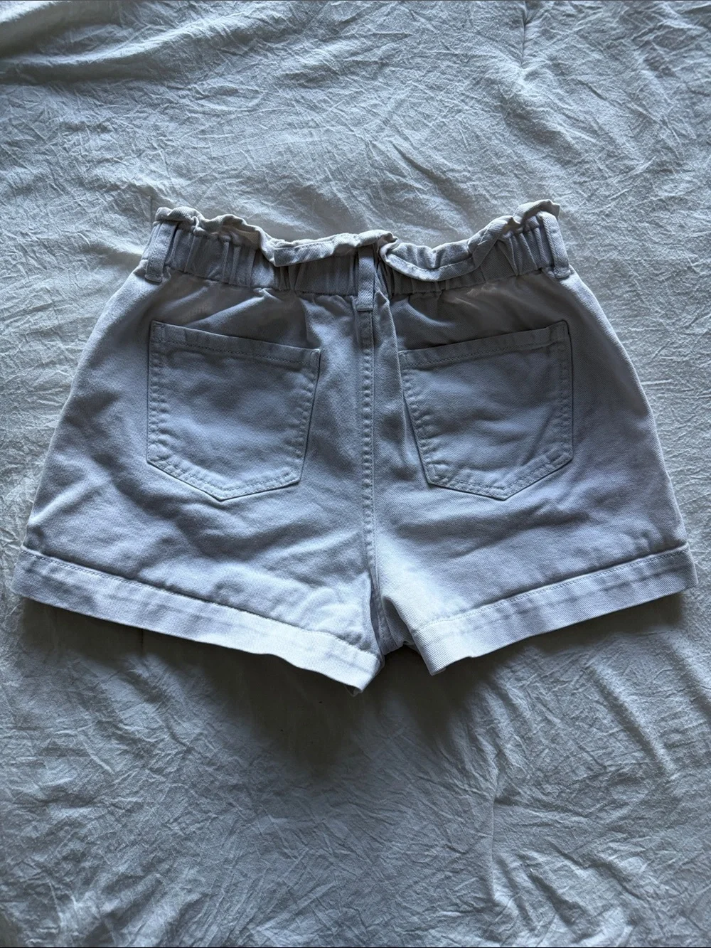 Forever 21 White High-Waist Paperbag Shorts - Picture 3 of 3